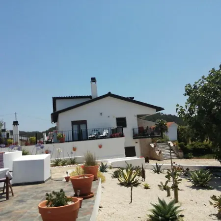 Bb Silvercoast Casa Flores Santa Catarina (Leiria)