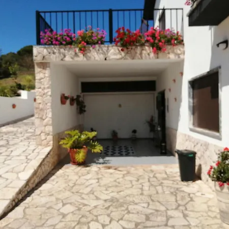 Bb Silvercoast Casa Flores